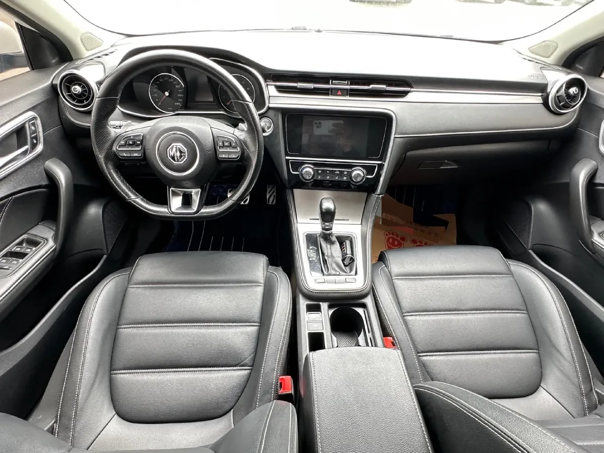 2019 MAXUS XinTu V80 2.5T 136HP L4 6AMT,autocango,china used car exporter,china ev exporter,chinese used car exporter,chinese used ev exporter