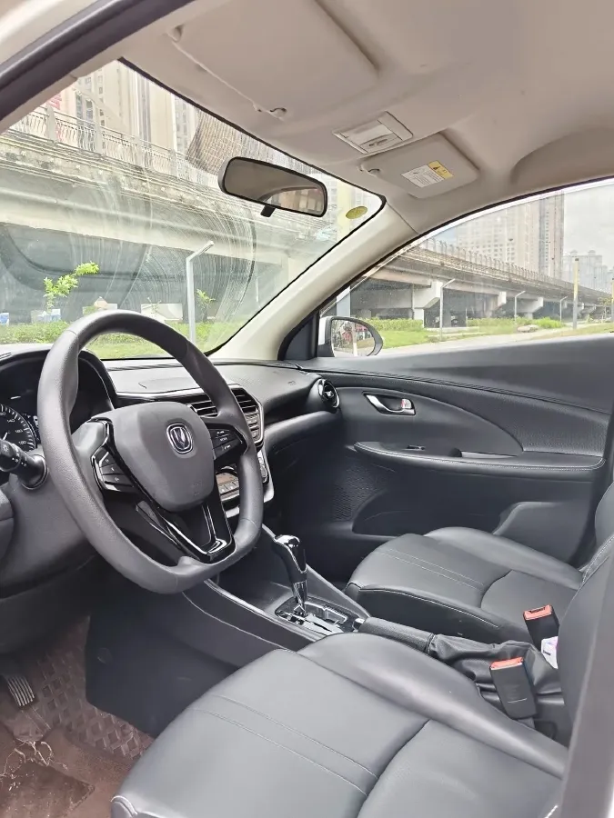 2019 ChangAn Alsvin 1.5L 107HP L4 5DCT,autocango,china used car exporter,china ev exporter,chinese used car exporter,chinese used ev exporter