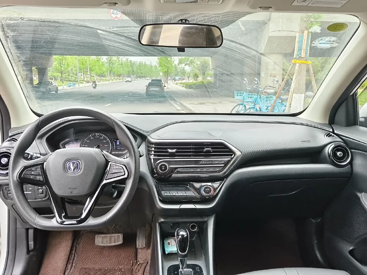 2019 ChangAn Alsvin 1.5L 107HP L4 5DCT,autocango,china used car exporter,china ev exporter,chinese used car exporter,chinese used ev exporter