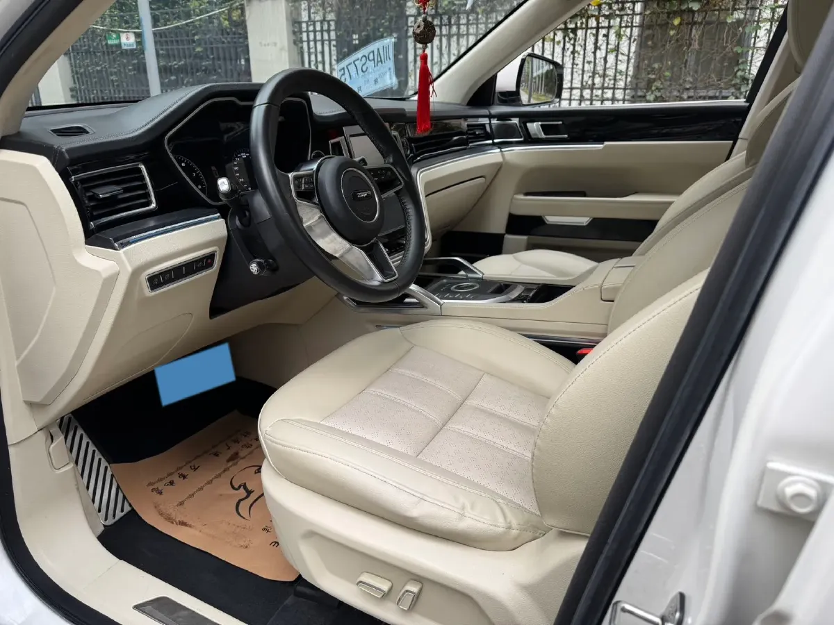 2018 Zotye T700 1.8T 177HP L4 6DCT,autocango,china used car exporter,china ev exporter,chinese used car exporter,chinese used ev exporter