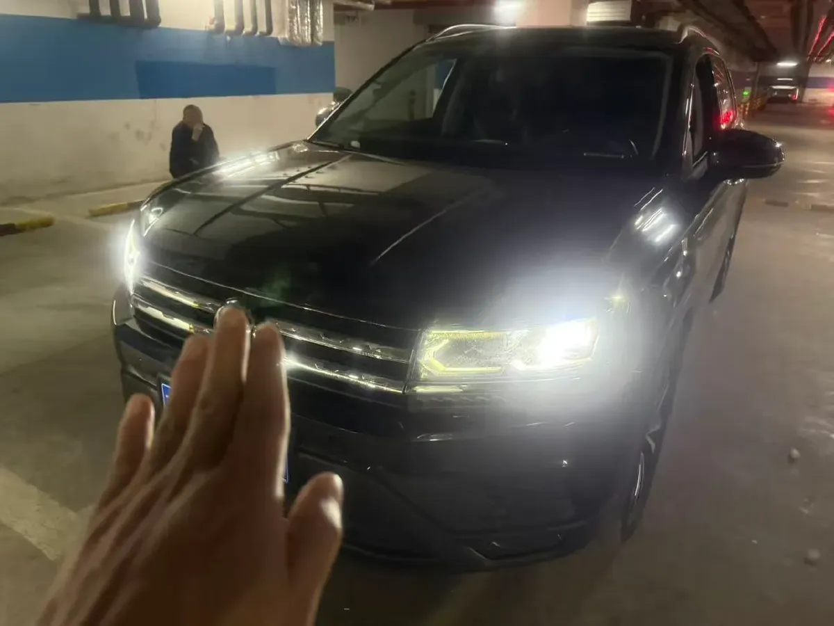 2022 Ford Transit 2.0T 202HP L4 6AT,autocango,china used car exporter,china ev exporter,chinese used car exporter,chinese used ev exporter