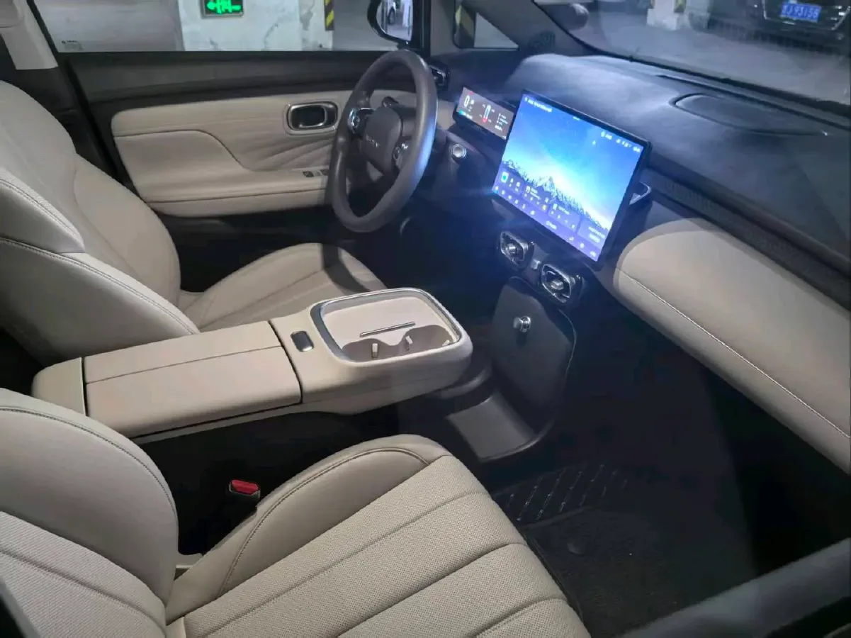 2025 Aion AION UT BEV 44.257/44.12/44.133KWH,autocango,china used car exporter,china ev exporter,chinese used car exporter,chinese used ev exporter