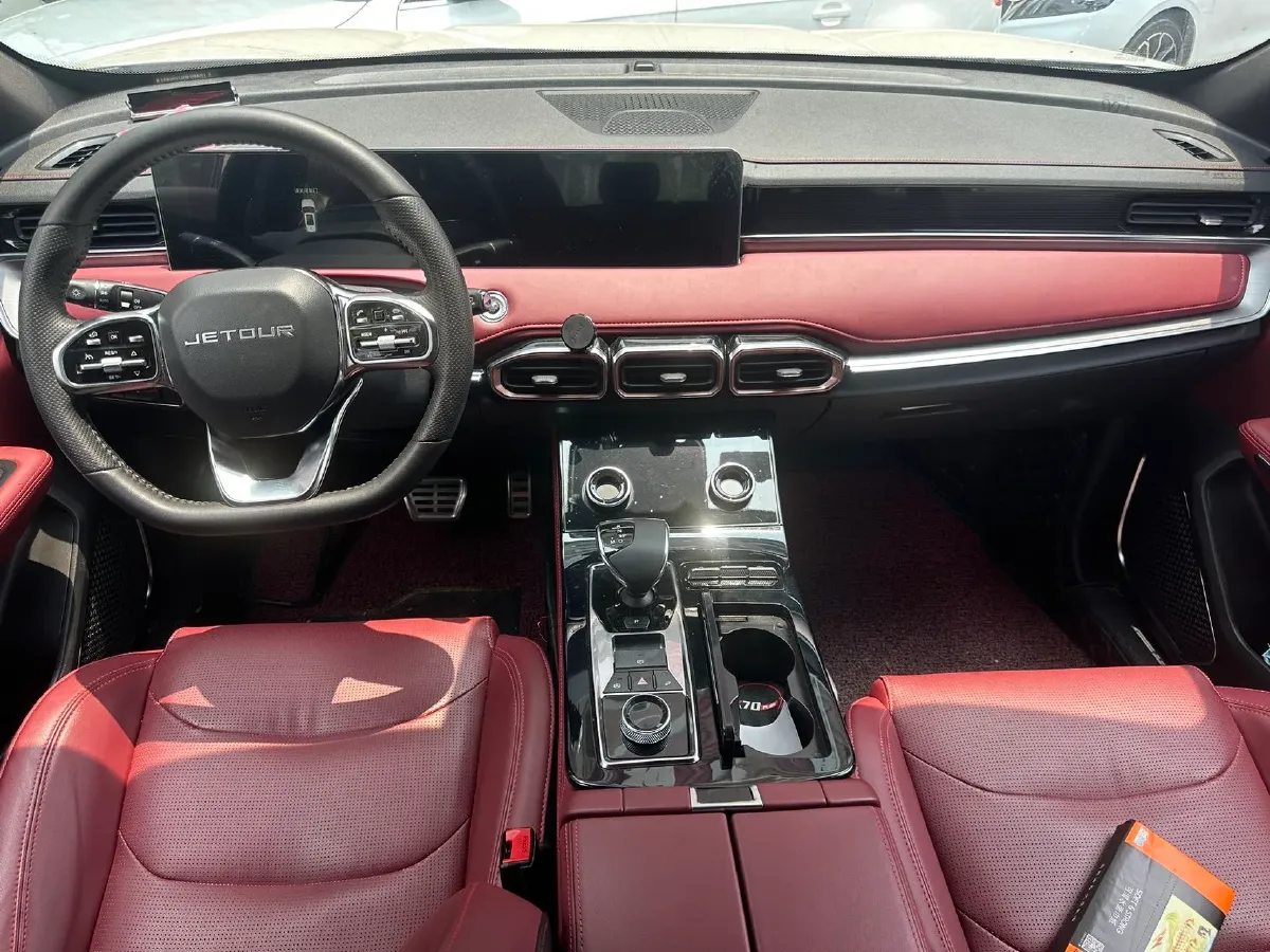 2021 Jetour X70 Plus 1.6T 197HP L4 7DCT,autocango,china used car exporter,china ev exporter,chinese used car exporter,chinese used ev exporter