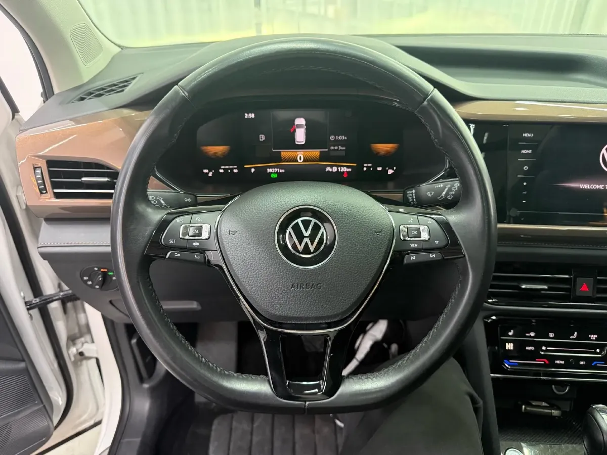 2022 Ford Transit 2.0T 202HP L4 6AT,autocango,china used car exporter,china ev exporter,chinese used car exporter,chinese used ev exporter