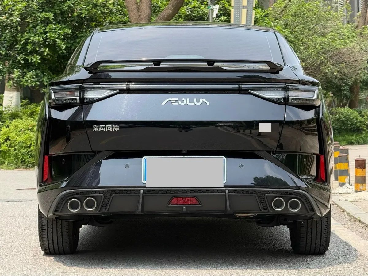 2023 DongFeng Aeolus YiXuan 1.5L 125HP L4 6DCT,autocango,china used car exporter,china ev exporter,chinese used car exporter,chinese used ev exporter