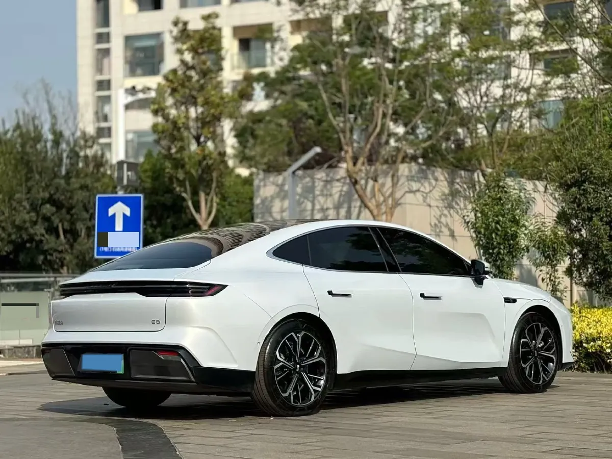 2025 Geely Galaxy E8 BEV 76KWH,autocango,china used car exporter,china ev exporter,chinese used car exporter,chinese used ev exporter