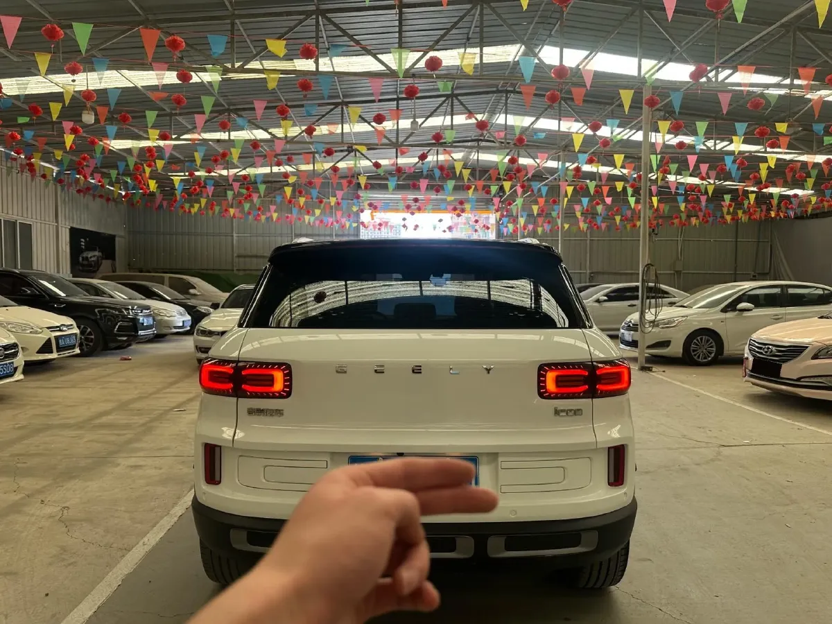 2020 Geely ICON 1.5T 177HP L3 7DCT,autocango,china used car exporter,china ev exporter,chinese used car exporter,chinese used ev exporter