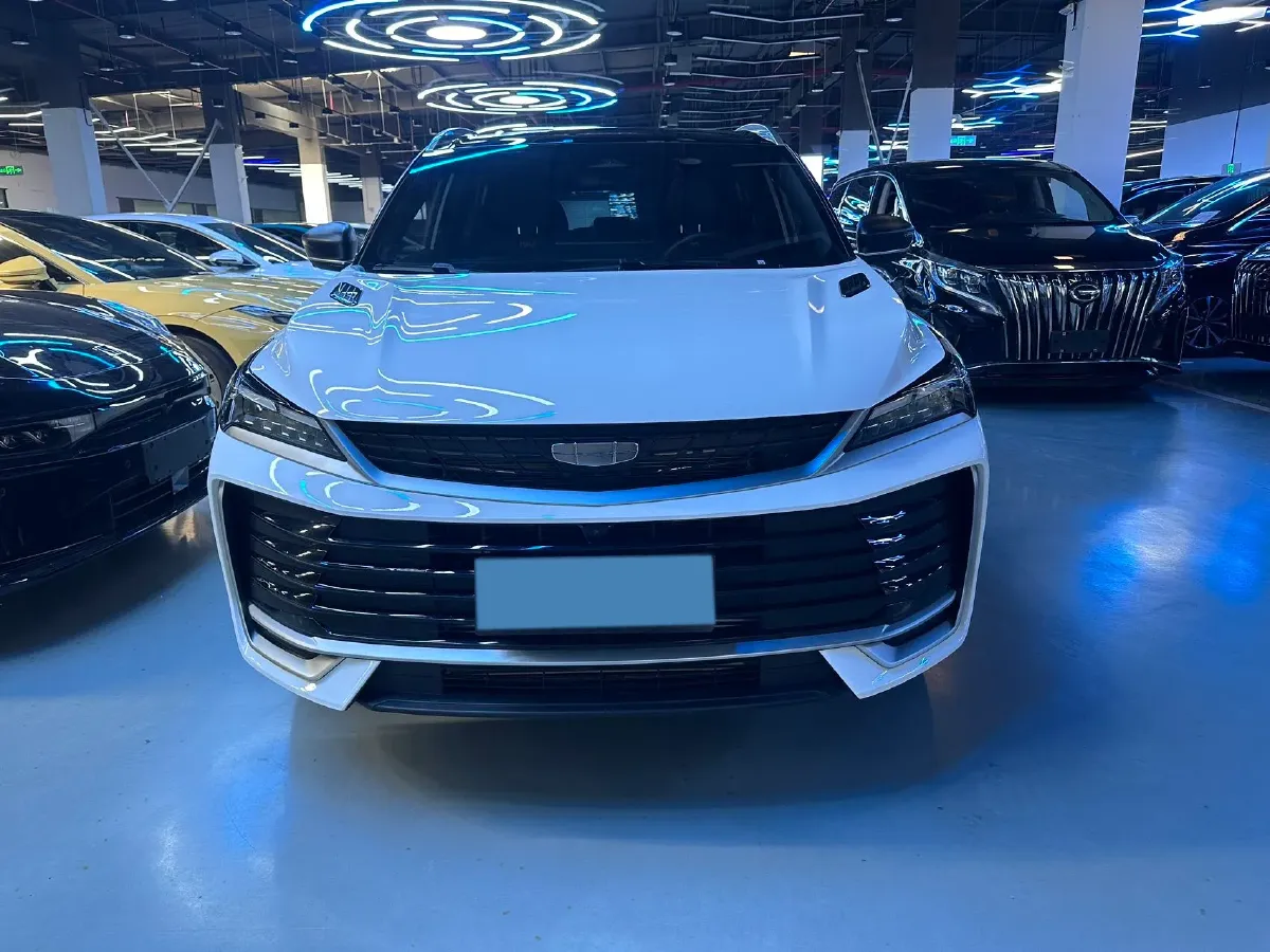 2025 Geely Coolray 1.5T 181HP L4 7DCT,autocango,china used car exporter,china ev exporter,chinese used car exporter,chinese used ev exporter
