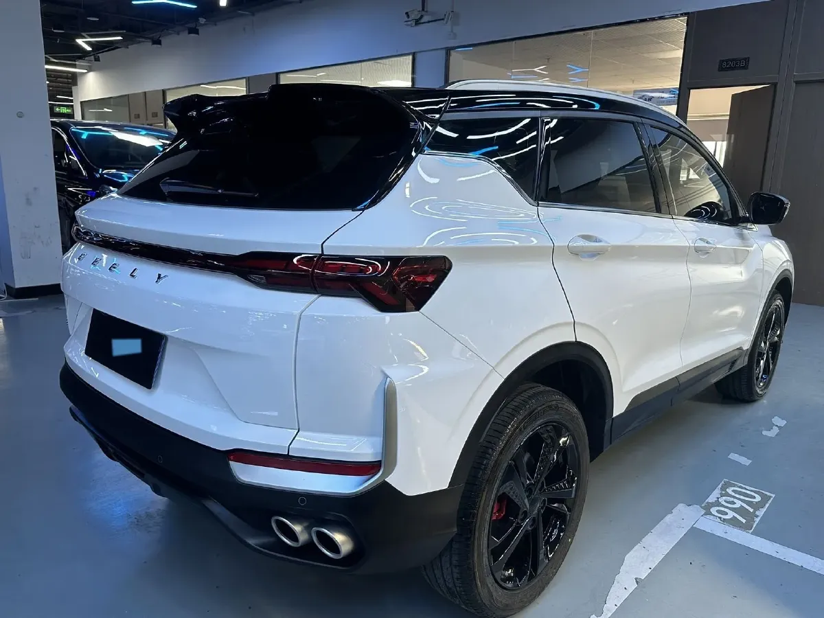 2025 Geely Coolray 1.5T 181HP L4 7DCT,autocango,china used car exporter,china ev exporter,chinese used car exporter,chinese used ev exporter