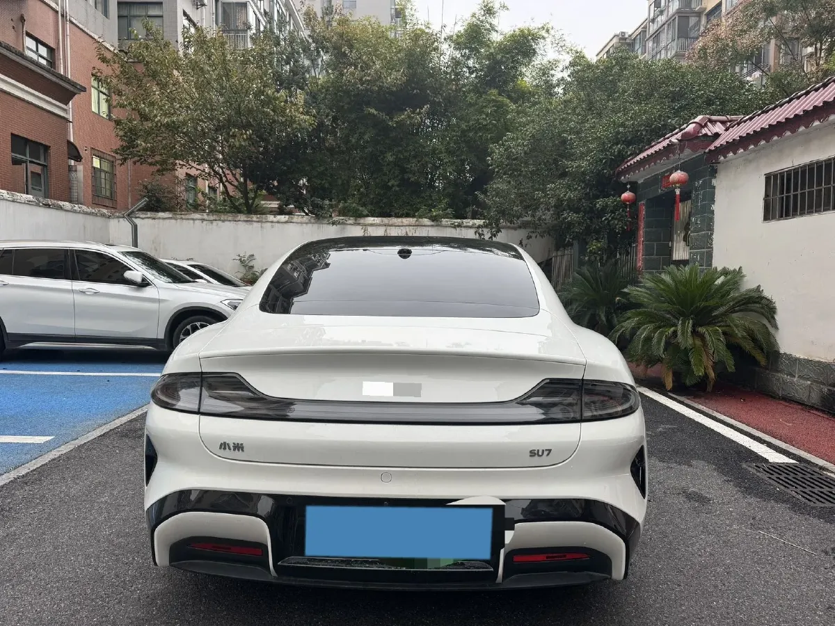 2024 MI SU7 BEV 73.6KWH,autocango,china used car exporter,china ev exporter,chinese used car exporter,chinese used ev exporter