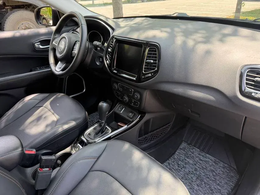 2019 Jeep Compass 1.3T 173HP L4 7DCT,autocango,china used car exporter,china ev exporter,chinese used car exporter,chinese used ev exporter