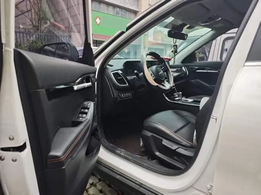 2023 Kia Seltos 1.5L 115HP L4 CVT,autocango,china used car exporter,china ev exporter,chinese used car exporter,chinese used ev exporter