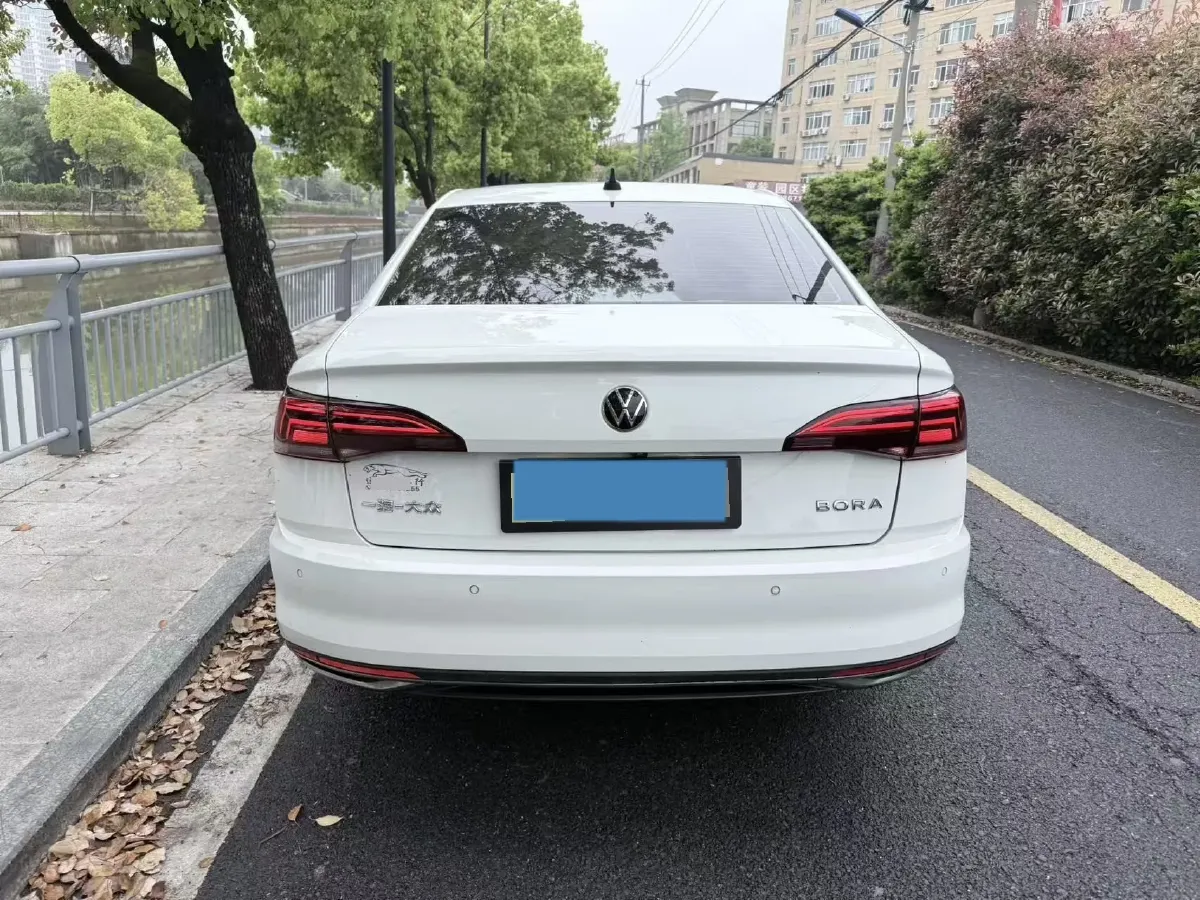 2021 Volkswagen Bora 1.5L 113HP L4 6AT,autocango,china used car exporter,china ev exporter,chinese used car exporter,chinese used ev exporter