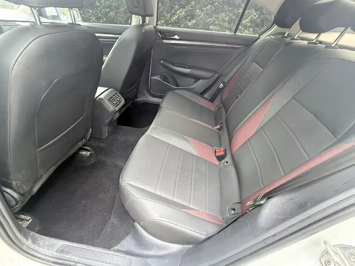 2021 Volkswagen Bora 1.5L 113HP L4 6AT,autocango,china used car exporter,china ev exporter,chinese used car exporter,chinese used ev exporter