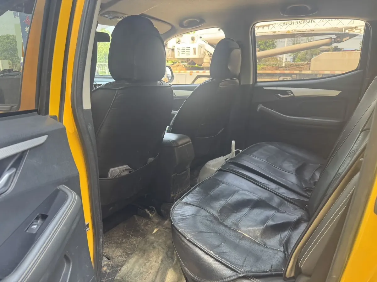 2019 Isuzu LingTuo 2.5T 129HP L4 6MT,autocango,china used car exporter,china ev exporter,chinese used car exporter,chinese used ev exporter