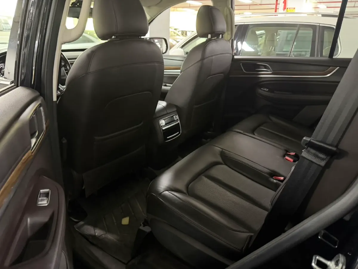 2019 MINI MINI 1.5T 102HP L3 7DCT,autocango,china used car exporter,china ev exporter,chinese used car exporter,chinese used ev exporter