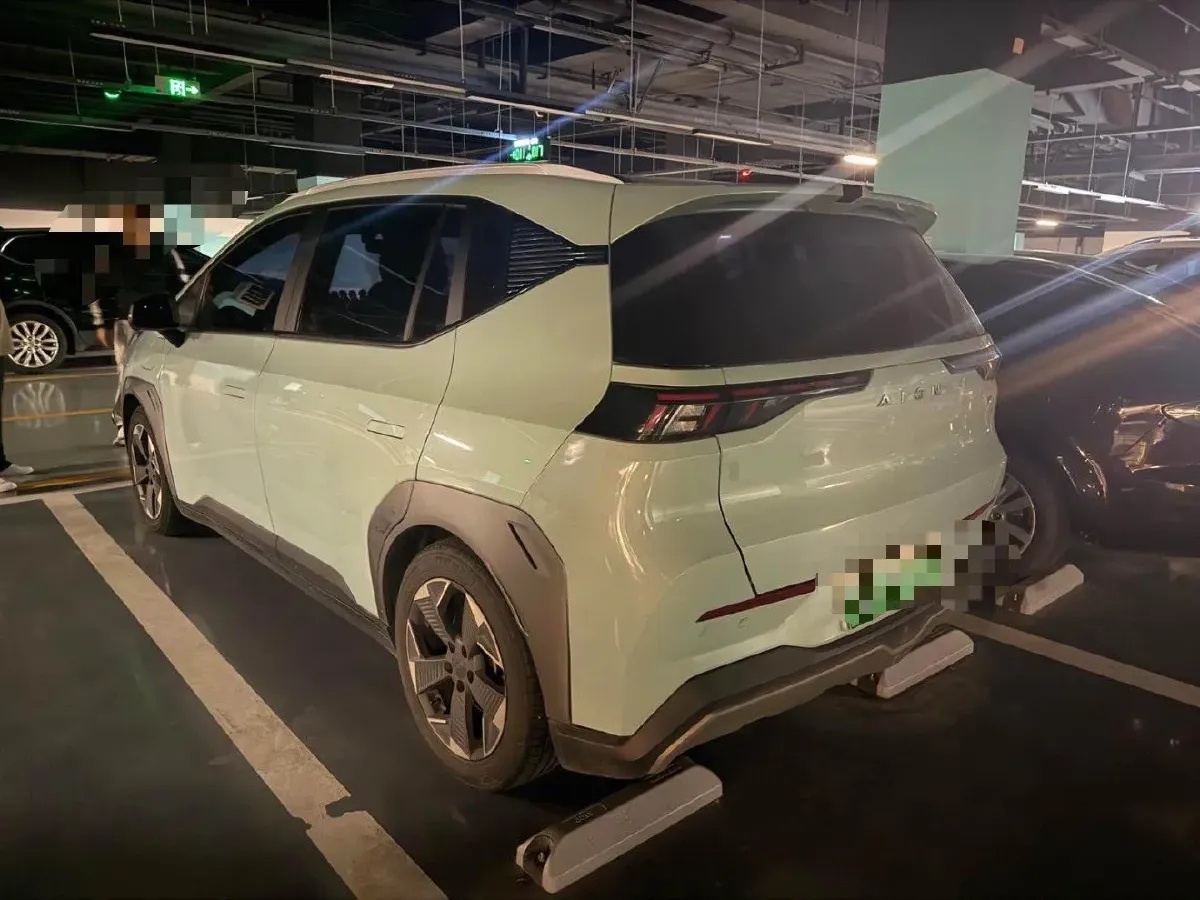 2022 Geely Okavango 1.8T 184HP L4 7DCT,autocango,china used car exporter,china ev exporter,chinese used car exporter,chinese used ev exporter