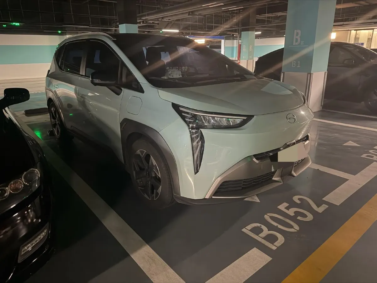 2022 Geely Okavango 1.8T 184HP L4 7DCT,autocango,china used car exporter,china ev exporter,chinese used car exporter,chinese used ev exporter