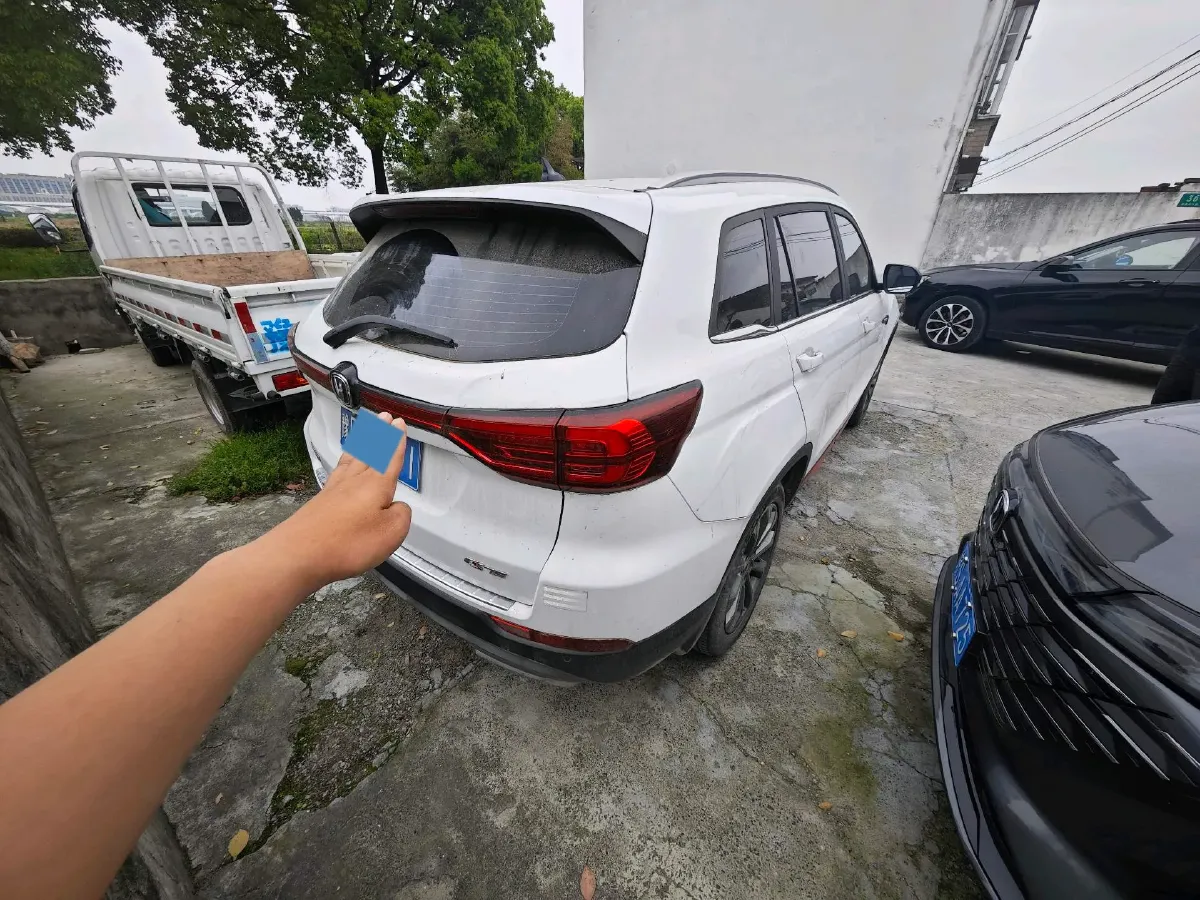 2023 ChangAn CS75 1.5T 188HP L4 7DCT,autocango,china used car exporter,china ev exporter,chinese used car exporter,chinese used ev exporter