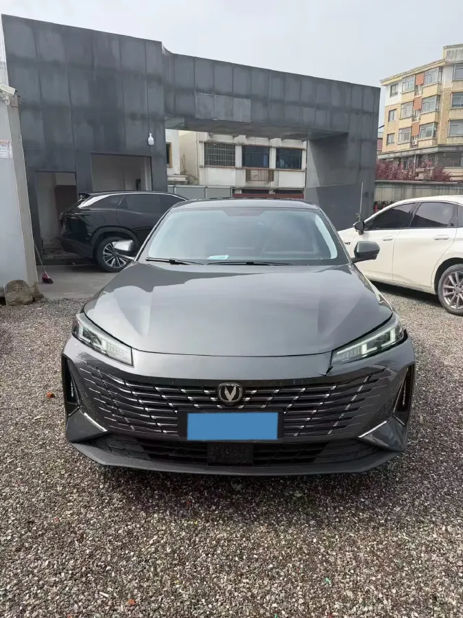 2024 ChangAn Eado 1.5T 170HP L4 7DCT,autocango,china used car exporter,china ev exporter,chinese used car exporter,chinese used ev exporter