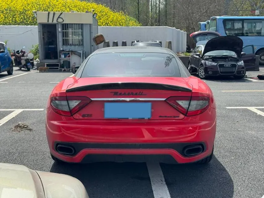2013 Maserati GranTurismo 4.7L 460HP V8 6AT,autocango,china used car exporter,china ev exporter,chinese used car exporter,chinese used ev exporter