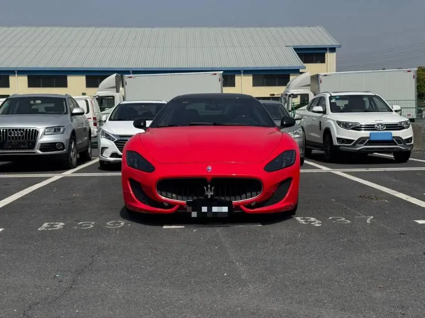 2013 Maserati GranTurismo 4.7L 460HP V8 6AT,autocango,china used car exporter,china ev exporter,chinese used car exporter,chinese used ev exporter