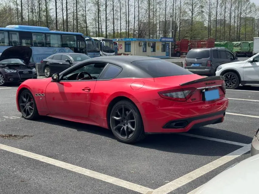 2013 Maserati GranTurismo 4.7L 460HP V8 6AT,autocango,china used car exporter,china ev exporter,chinese used car exporter,chinese used ev exporter