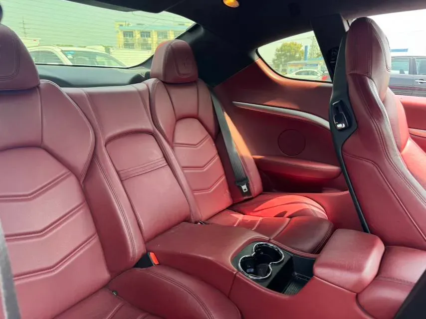 2013 Maserati GranTurismo 4.7L 460HP V8 6AT,autocango,china used car exporter,china ev exporter,chinese used car exporter,chinese used ev exporter