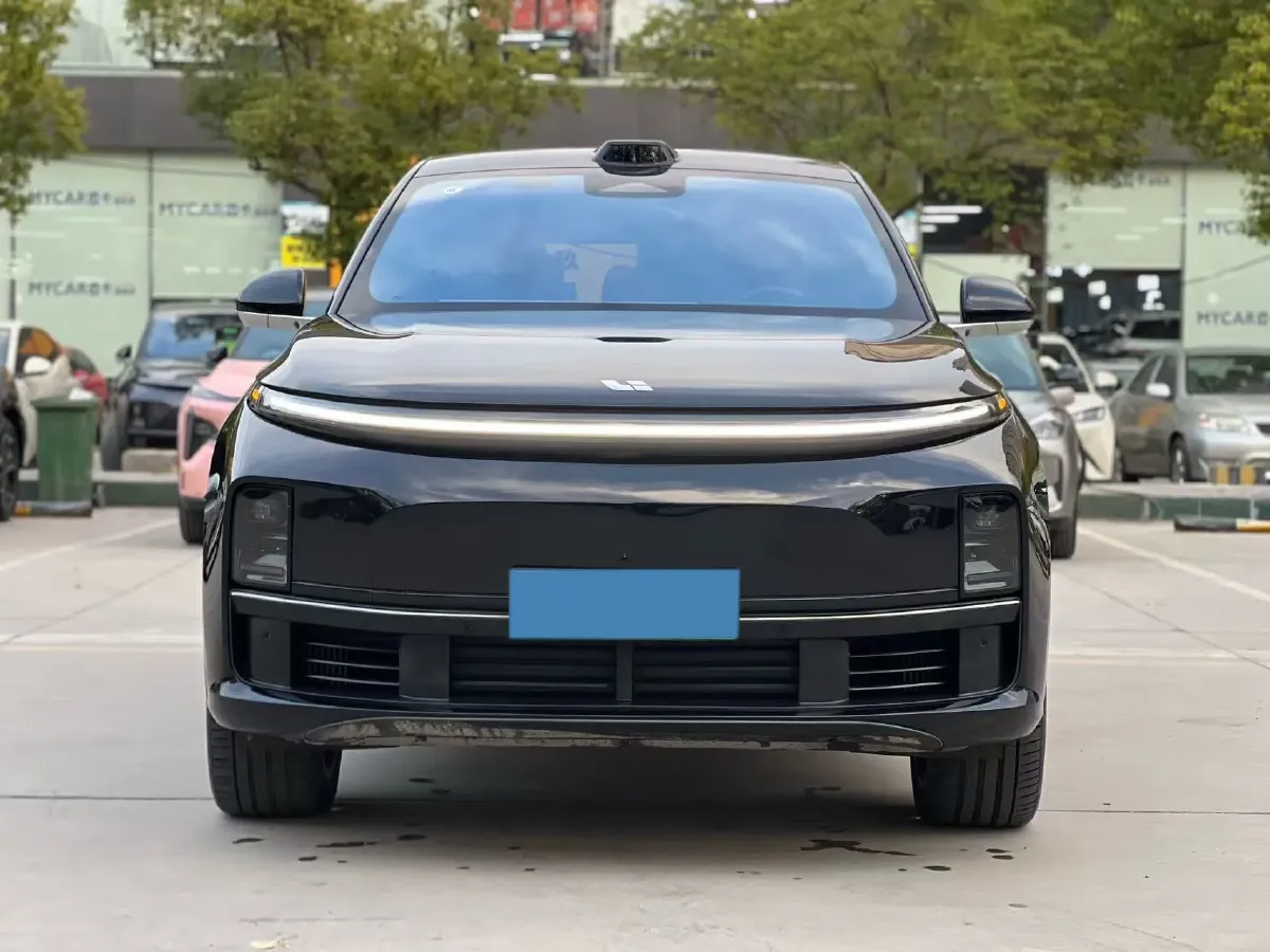 2023 Li L7 Range Extended 154HP REEV 40.9KWH,autocango,china used car exporter,china ev exporter,chinese used car exporter,chinese used ev exporter