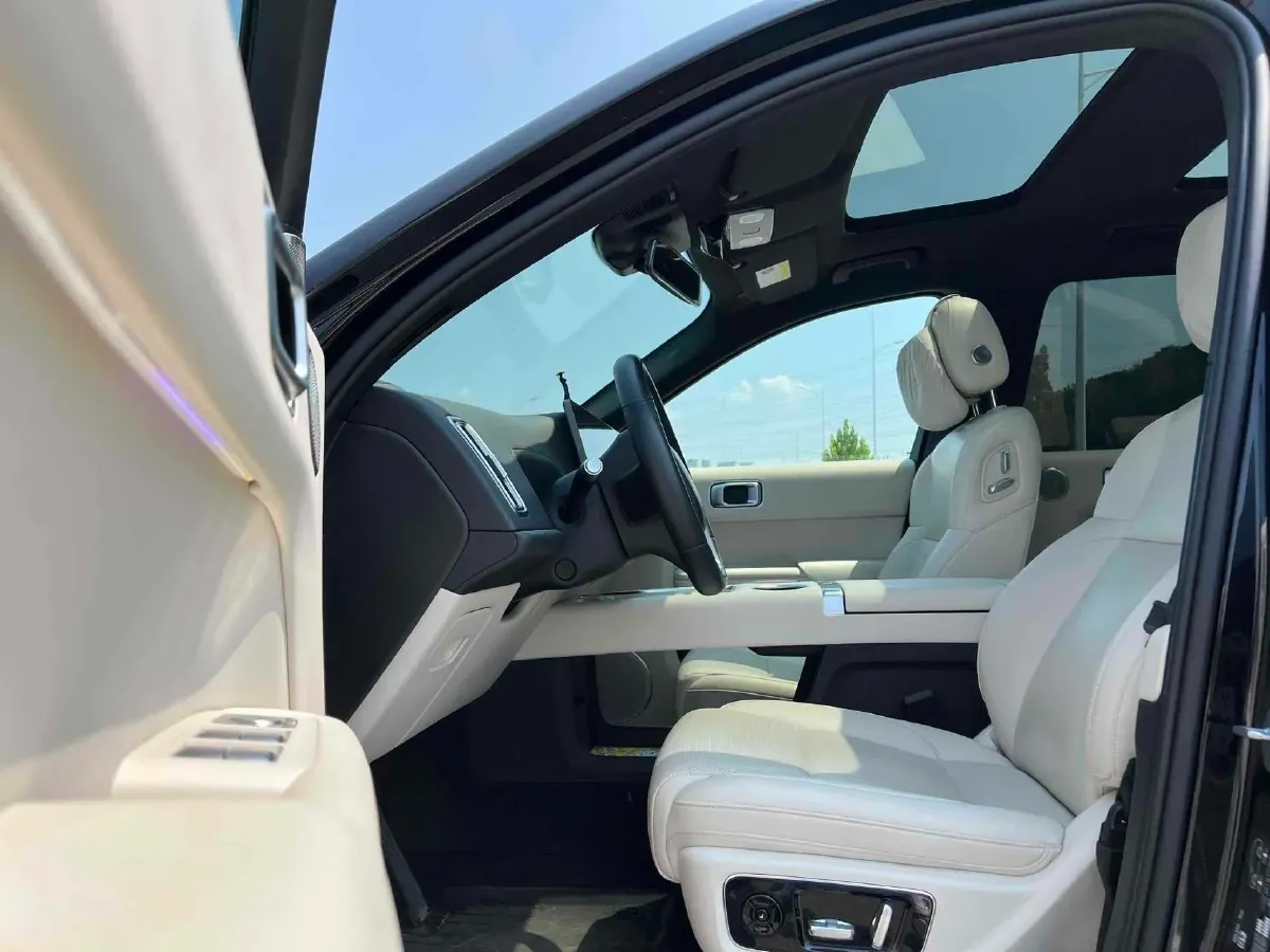 2023 Li L7 Range Extended 154HP REEV 40.9KWH,autocango,china used car exporter,china ev exporter,chinese used car exporter,chinese used ev exporter