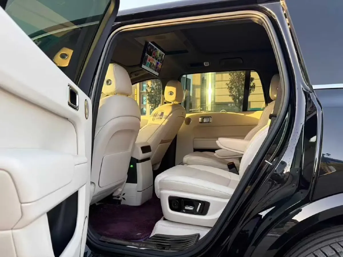 2024 Li L9 Range Extended 154HP REEV 52.3KWH,autocango,china used car exporter,china ev exporter,chinese used car exporter,chinese used ev exporter