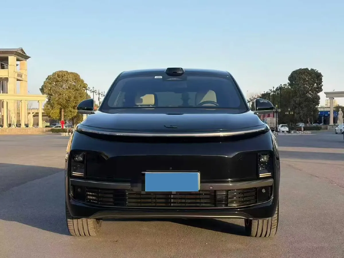 2024 Li L9 Range Extended 154HP REEV 52.3KWH,autocango,china used car exporter,china ev exporter,chinese used car exporter,chinese used ev exporter