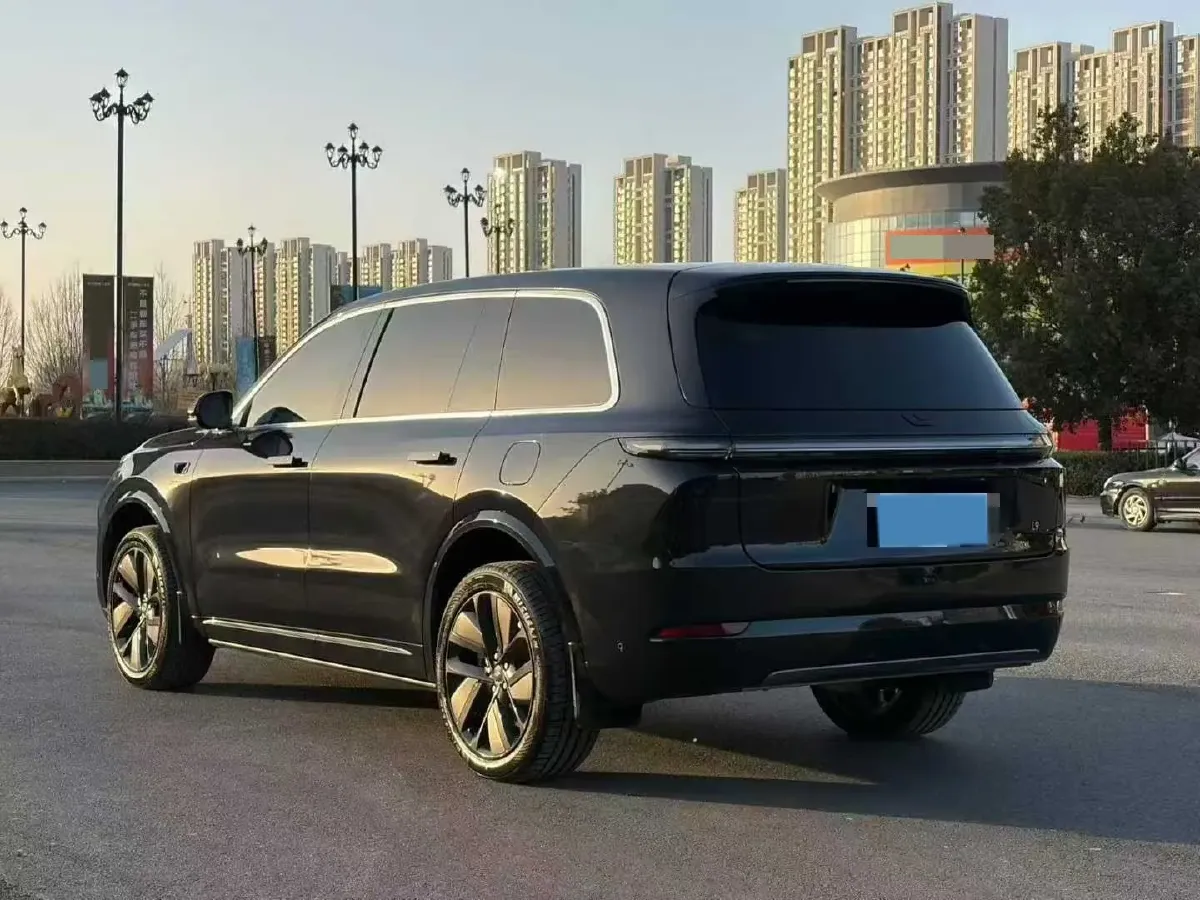 2024 Li L9 Range Extended 154HP REEV 52.3KWH,autocango,china used car exporter,china ev exporter,chinese used car exporter,chinese used ev exporter