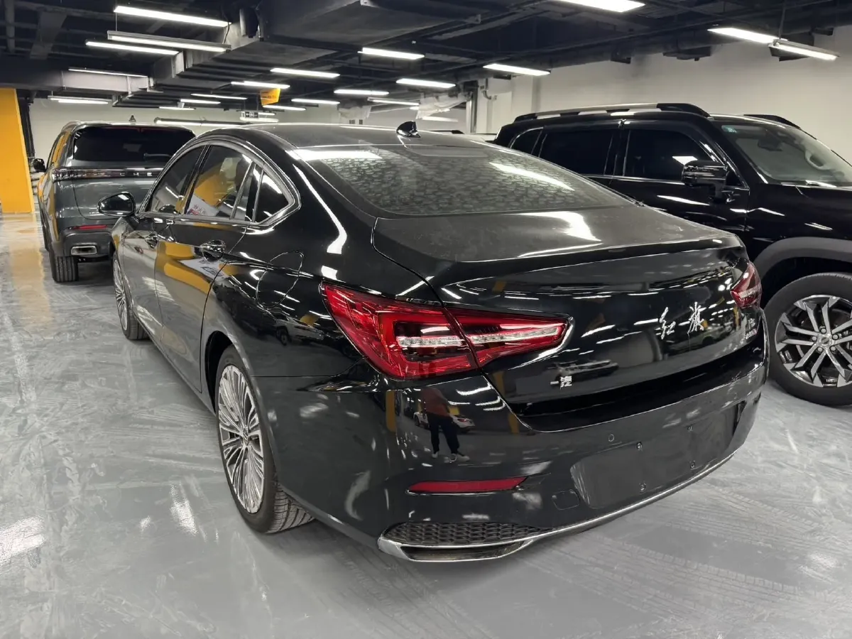 2020 HongQi H5 1.5T 169HP L4 7DCT,autocango,china used car exporter,china ev exporter,chinese used car exporter,chinese used ev exporter