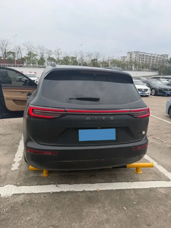 2024 AITO AITO M7 1.5T 152HP L4 REEV 40KWH,autocango,china used car exporter,china ev exporter,chinese used car exporter,chinese used ev exporter