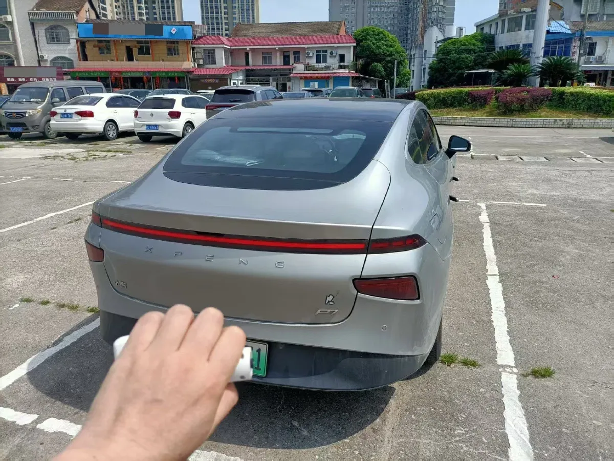 2022 Xpeng P7 BEV 60.2KWH,autocango,china used car exporter,china ev exporter,chinese used car exporter,chinese used ev exporter