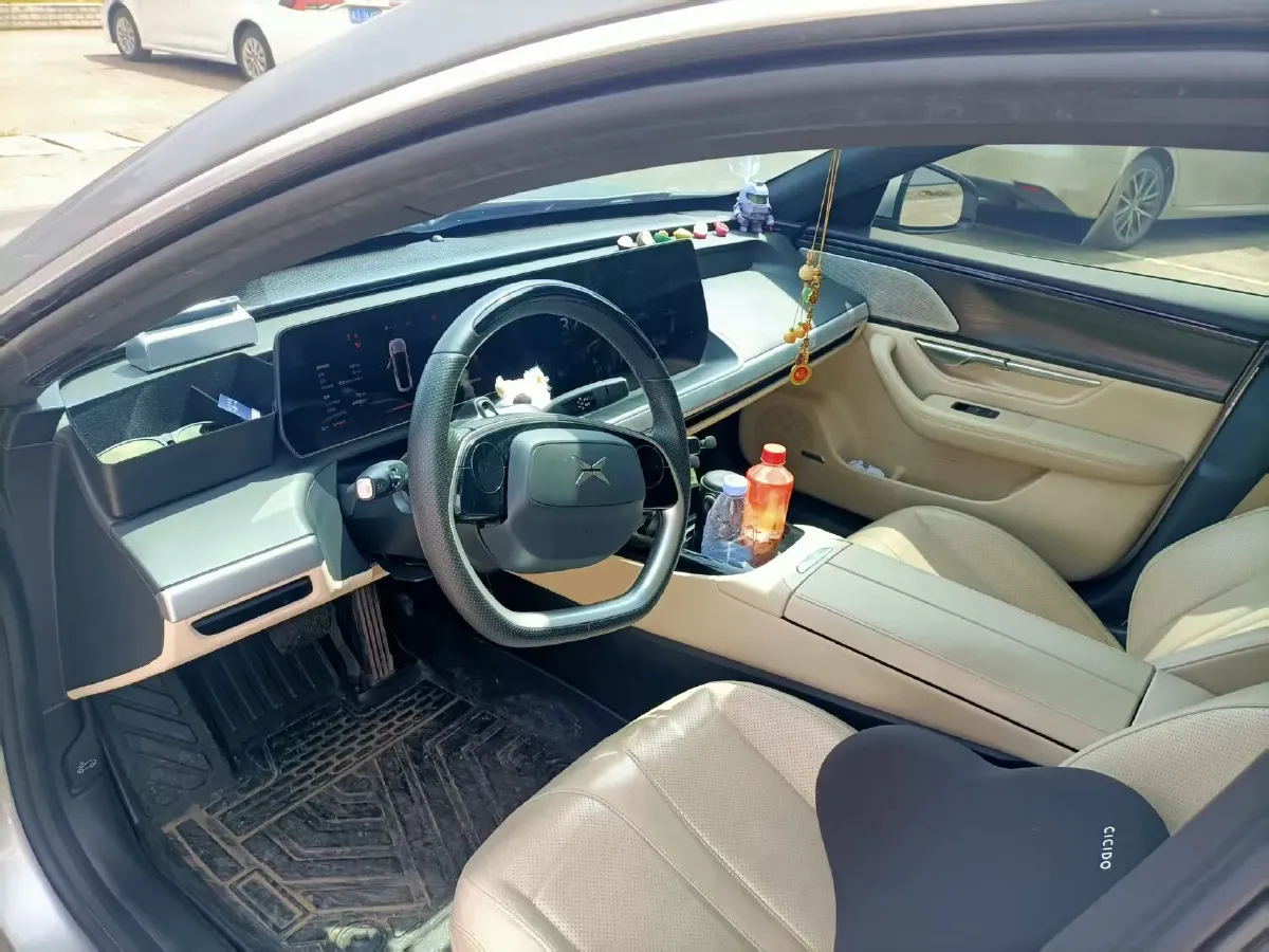 2022 Xpeng P7 BEV 60.2KWH,autocango,china used car exporter,china ev exporter,chinese used car exporter,chinese used ev exporter