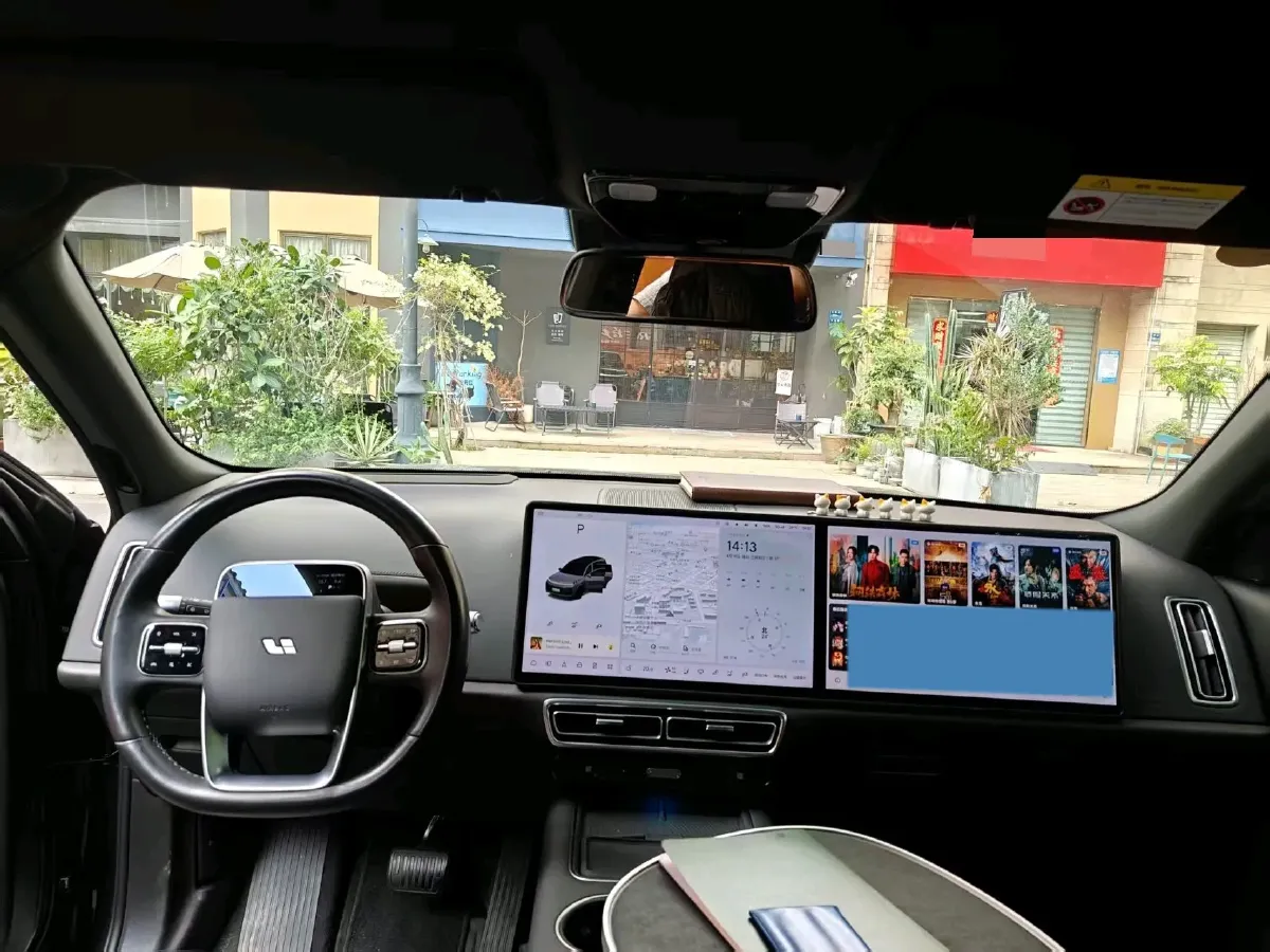 2023 Li L8 Range Extended 154HP REEV 40.9KWH,autocango,china used car exporter,china ev exporter,chinese used car exporter,chinese used ev exporter