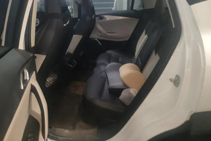 2023 LYNK&CO 03 2.0T 254HP L4 7DCT,autocango,china used car exporter,china ev exporter,chinese used car exporter,chinese used ev exporter