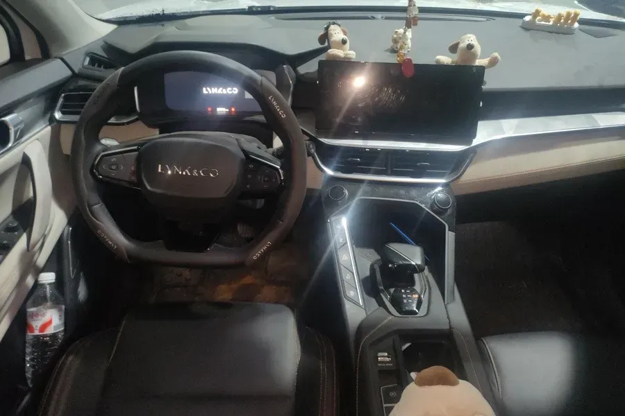 2023 LYNK&CO 03 2.0T 254HP L4 7DCT,autocango,china used car exporter,china ev exporter,chinese used car exporter,chinese used ev exporter