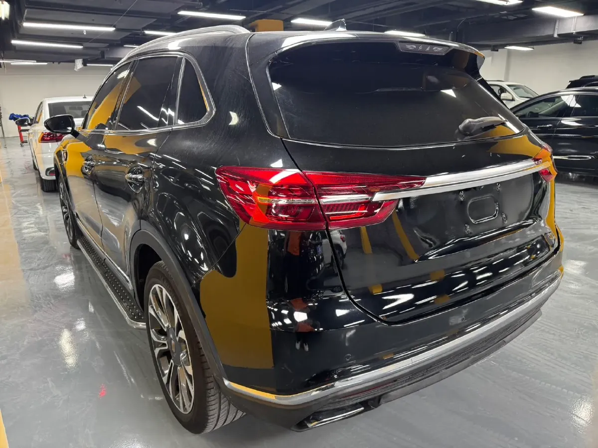2019 HongQi HS5 2.0T 224HP L4 6AT,autocango,china used car exporter,china ev exporter,chinese used car exporter,chinese used ev exporter