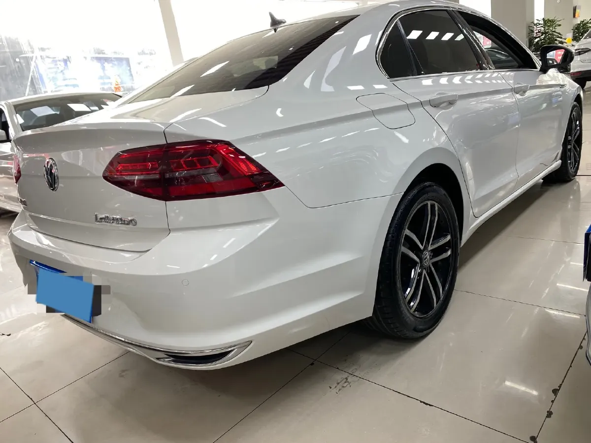2019 Volkswagen Passat 1.4T 150HP L4 7DCT,autocango,china used car exporter,china ev exporter,chinese used car exporter,chinese used ev exporter