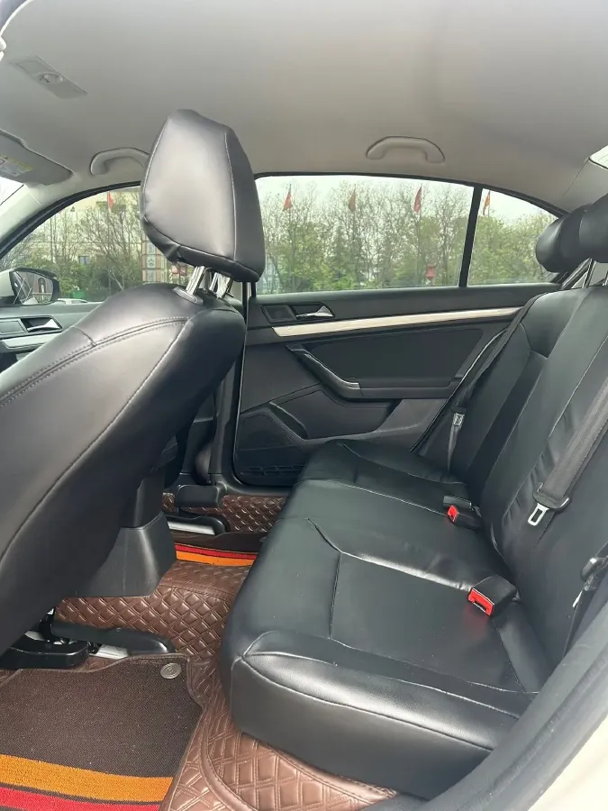 2019 ChangAn Eado XT 1.6L 128HP L4 6AT,autocango,china used car exporter,china ev exporter,chinese used car exporter,chinese used ev exporter