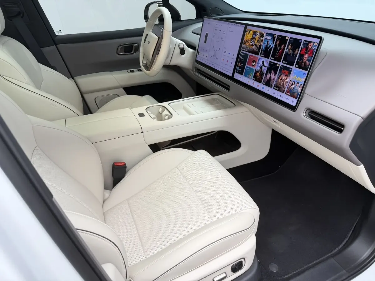 2025 Li i6 BEV,autocango,china used car exporter,china ev exporter,chinese used car exporter,chinese used ev exporter