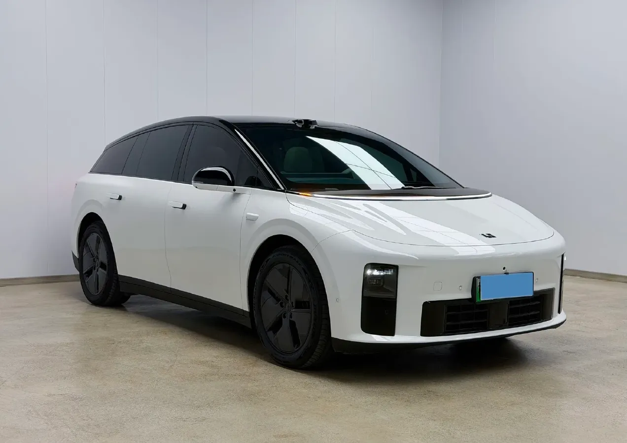 2025 Li i6 BEV,autocango,china used car exporter,china ev exporter,chinese used car exporter,chinese used ev exporter