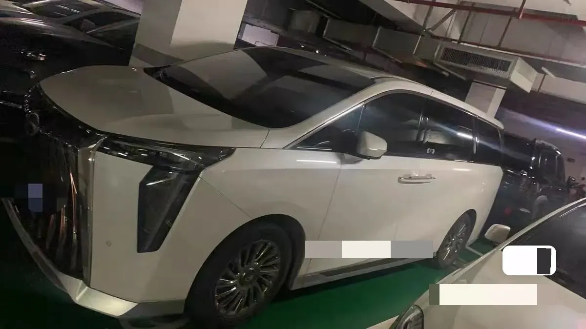 2023 GAC Trumpchi M8 2.0T 190HP L4 E-CVT Hybrid,autocango,china used car exporter,china ev exporter,chinese used car exporter,chinese used ev exporter