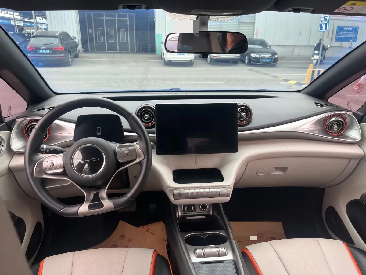 2021 Ford Escort 1.5L 122HP L3 6AT,autocango,china used car exporter,china ev exporter,chinese used car exporter,chinese used ev exporter