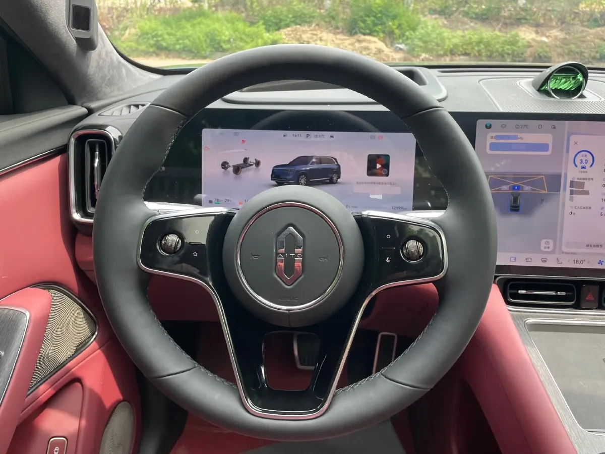 2025 AITO AITO M8 REEV 160HP REEV 53.4KWH,autocango,china used car exporter,china ev exporter,chinese used car exporter,chinese used ev exporter