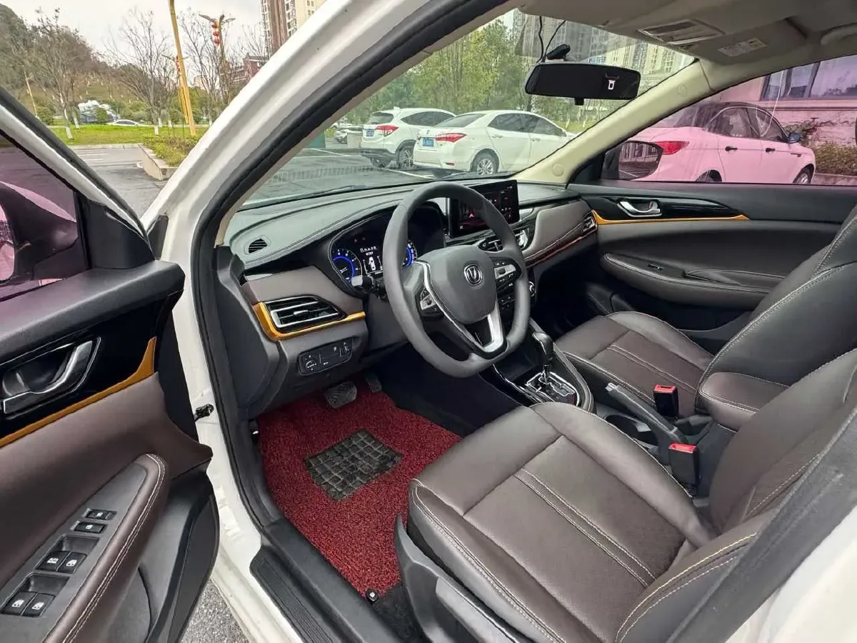 2019 ChangAn Eado DT 1.6L 125HP L4 4AT,autocango,china used car exporter,china ev exporter,chinese used car exporter,chinese used ev exporter