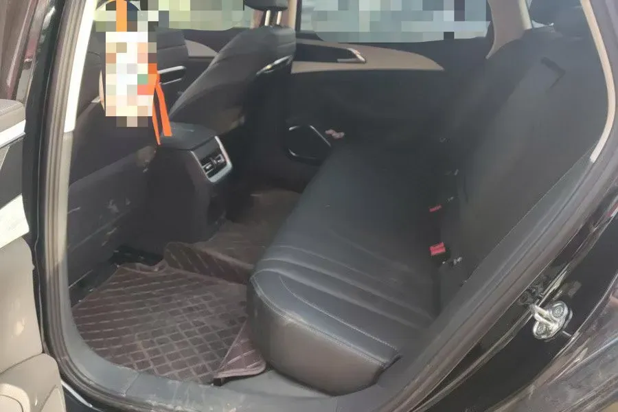 2025 HongQi H5 1.5T 169HP L4 7DCT,autocango,china used car exporter,china ev exporter,chinese used car exporter,chinese used ev exporter